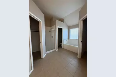 19410 Bear Springs Dr, Katy, TX 77449 - Photo 14