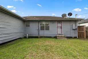 4509 Kingsbury St, Houston, TX 77021 - Photo 8