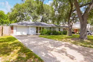 2222 Wakefield Dr, Houston, TX 77018 - Photo 1