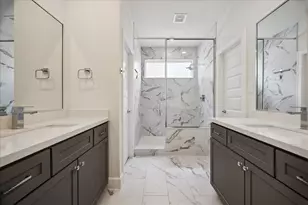 2722 Eado Edge Ct, Houston, TX 77020 - Photo 14