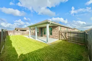 1023 Vly Crst Ln, La Marque, TX 77568 - Photo 32