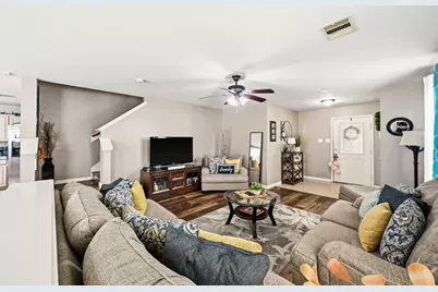 6614 Providence View Lane, Houston, TX 77049 - Photo 14