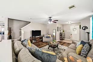 6614 Providence View Ln, Houston, TX 77049 - Photo 14