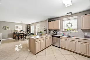 6614 Providence View Ln, Houston, TX 77049 - Photo 4