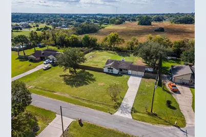 1695 County Road 965, Alvin, TX 77511 - Photo 1