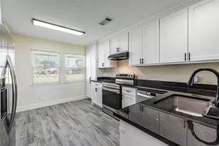 1695 County Rd 965, Alvin, TX 77511 - Photo 16