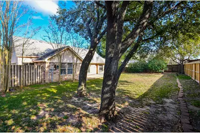 155 April Waters Drive W, Conroe, TX 77356 - Photo 20