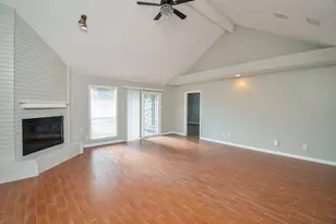 155 April Waters Dr W, Conroe, TX 77356 - Photo 6