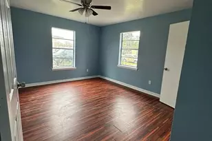 7301 Brockley Ln, Houston, TX 77087 - Photo 12