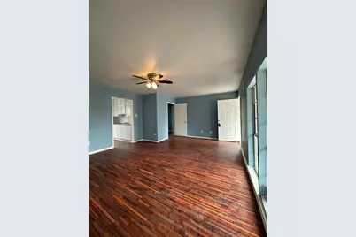 7301 Brockley Lane, Houston, TX 77087 - Photo 6