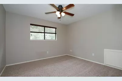 1 Greeningdon Street, The Woodlands, TX 77381 - Photo 14