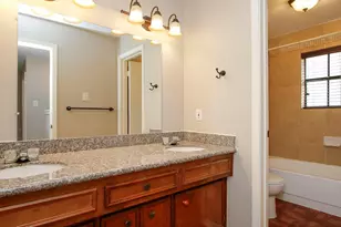 1 Greeningdon St, The Woodlands, TX 77381 - Photo 12