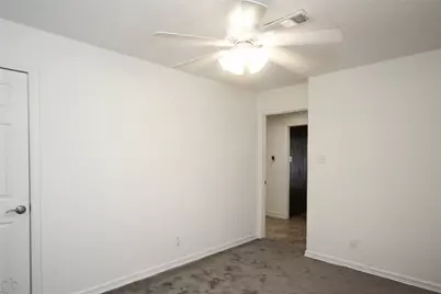 5530 Loch Lomond Drive, Houston, TX 77096 - Photo 16