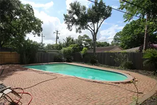 5530 Loch Lomond Dr, Houston, TX 77096 - Photo 24