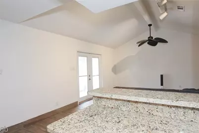 5530 Loch Lomond Drive, Houston, TX 77096 - Photo 12
