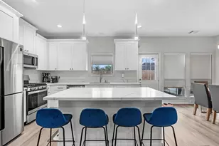 8407 James Franklin St, Houston, TX 77088 - Photo 8