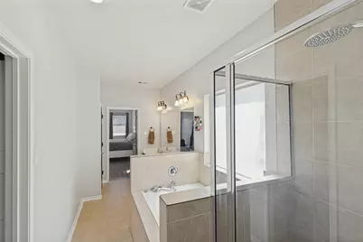 801 Harvard Pointe Drive, League City, TX 77573 - Photo 18