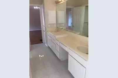 4804 Linden Street, Bellaire, TX 77401 - Photo 6