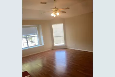 4804 Linden Street, Bellaire, TX 77401 - Photo 4
