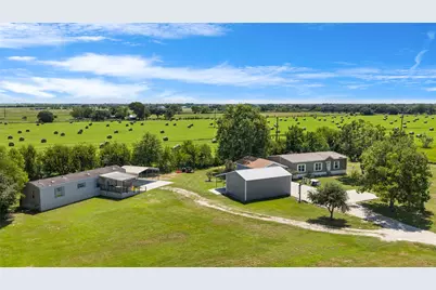 2422 Minks Road, Wallis, TX 77485 - Photo 28