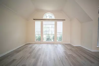 4503 Oak Valley Drive, Missouri City, TX 77459 - Photo 2