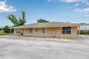 8430 Round Rock Dr, Houston, TX 77049 - Photo 34