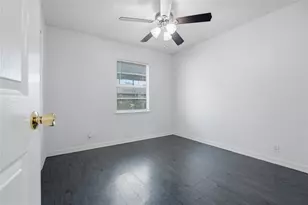 8430 Round Rock Dr, Houston, TX 77049 - Photo 28