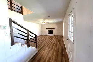 1207 Half Moon Dr, Wharton, TX 77488 - Photo 2