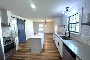 1207 Half Moon Dr, Wharton, TX 77488 - Photo 32