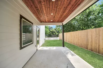 6131 Bacher Street, Houston, TX 77028 - Photo 44