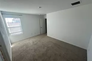 520 Commander Abbott Dr, Jarrell, TX 76537 - Photo 10