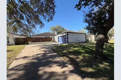 2218 Round Lake Dr Drive, Houston, TX 77077 - Photo 1