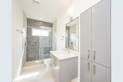 2247 North Boulevard, Houston, TX 77098 - Photo 10