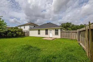 8006 Ginger Park Dr, Baytown, TX 77521 - Photo 30