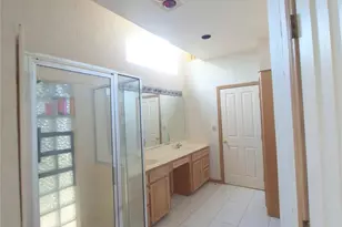 1823 Port O' Call St, Tiki Island, TX 77554 - Photo 22