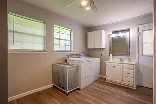 313 Camellia Ave, Orange, TX 77630 - Photo 22