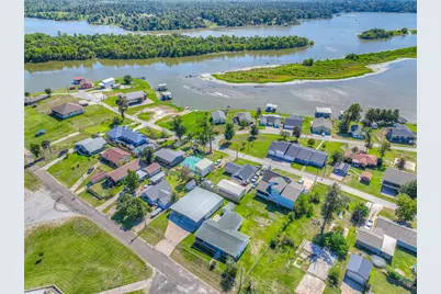 332 S Oak Lee Drive S, Onalaska, TX 77360 - Photo 48