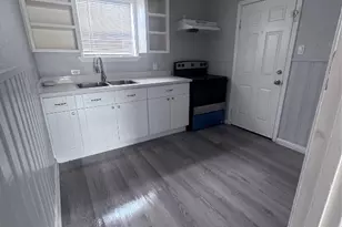 1306 Weiss St, Houston, TX 77009 - Photo 10