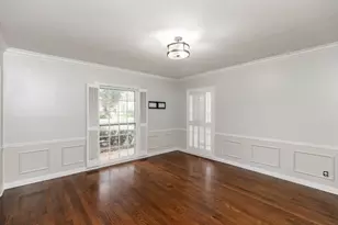 2465 Gladys St, Beaumont, TX 77702 - Photo 18