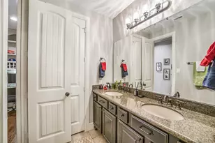 22114 Meadowhurst Circle E, Tomball, TX 77377 - Photo 32