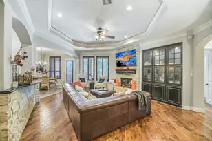 22114 Meadowhurst Circle E, Tomball, TX 77377 - Photo 12