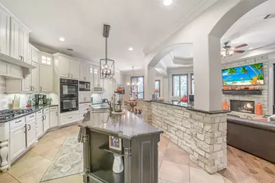 22114 Meadowhurst Circle E, Tomball, TX 77377 - Photo 20
