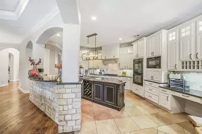 22114 Meadowhurst Circle E, Tomball, TX 77377 - Photo 14