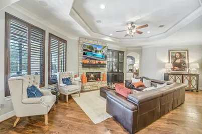 22114 Meadowhurst Circle E, Tomball, TX 77377 - Photo 12