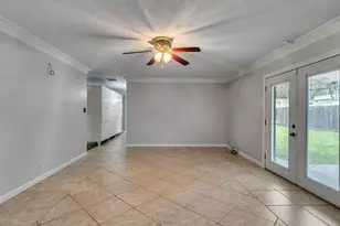 1630 Hollow Hook Rd, Houston, TX 77080 - Photo 6