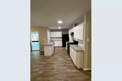 10503 Homestead Road, Houston, TX 77016 - Photo 8