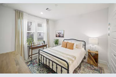 2709 Clinton Drive, Houston, TX 77020 - Photo 4
