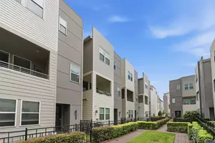 2709 Clinton Dr, Houston, TX 77020 - Photo 2