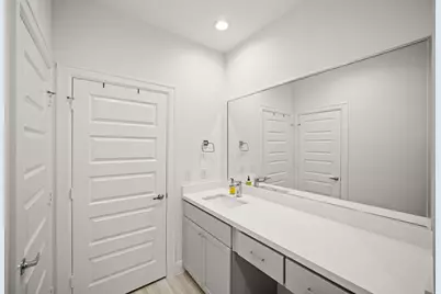 2709 Clinton Drive, Houston, TX 77020 - Photo 6