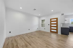 316 Clearwater St, Houston, TX 77029 - Photo 4